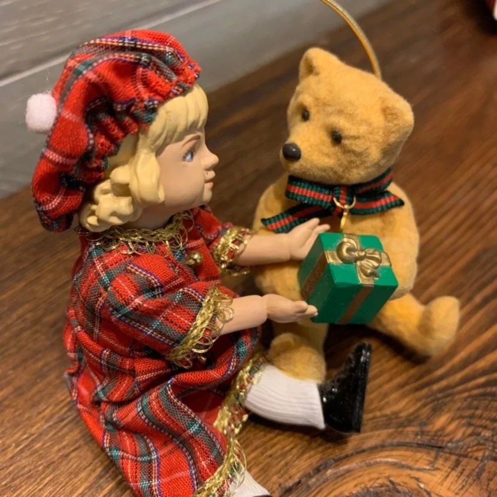Hallmark Keepsake‎ Ornament 1994 - Picture 5 of 6